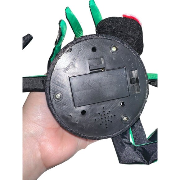 Vintage Hanging Thrilling Spider Motion Activated Shakes Spooky Sound WORKS - Picture 5 of 5